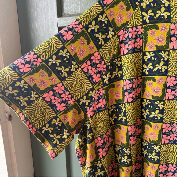 NWT Target Latino Heritage Cropped Tee 2X - Picture 6 of 6